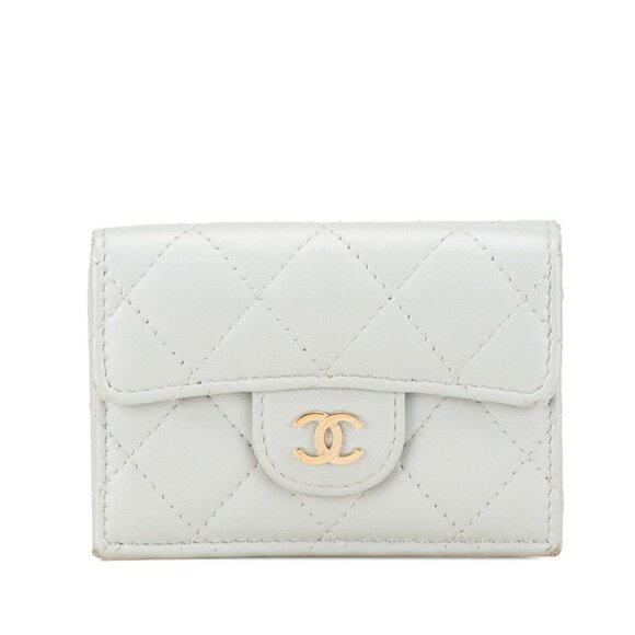 CHANEL Gray Lambskin Leather Wallet - Picture 1 of 11